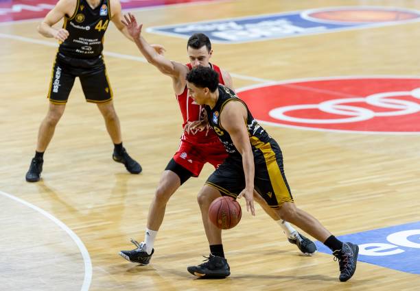 明了在现代 明了在现代